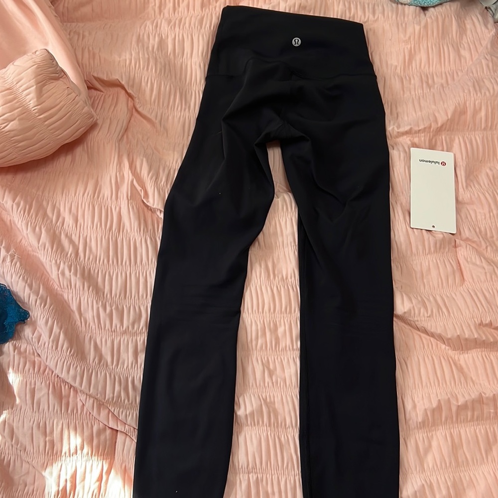 Brand new black Lululemon leggings 28’